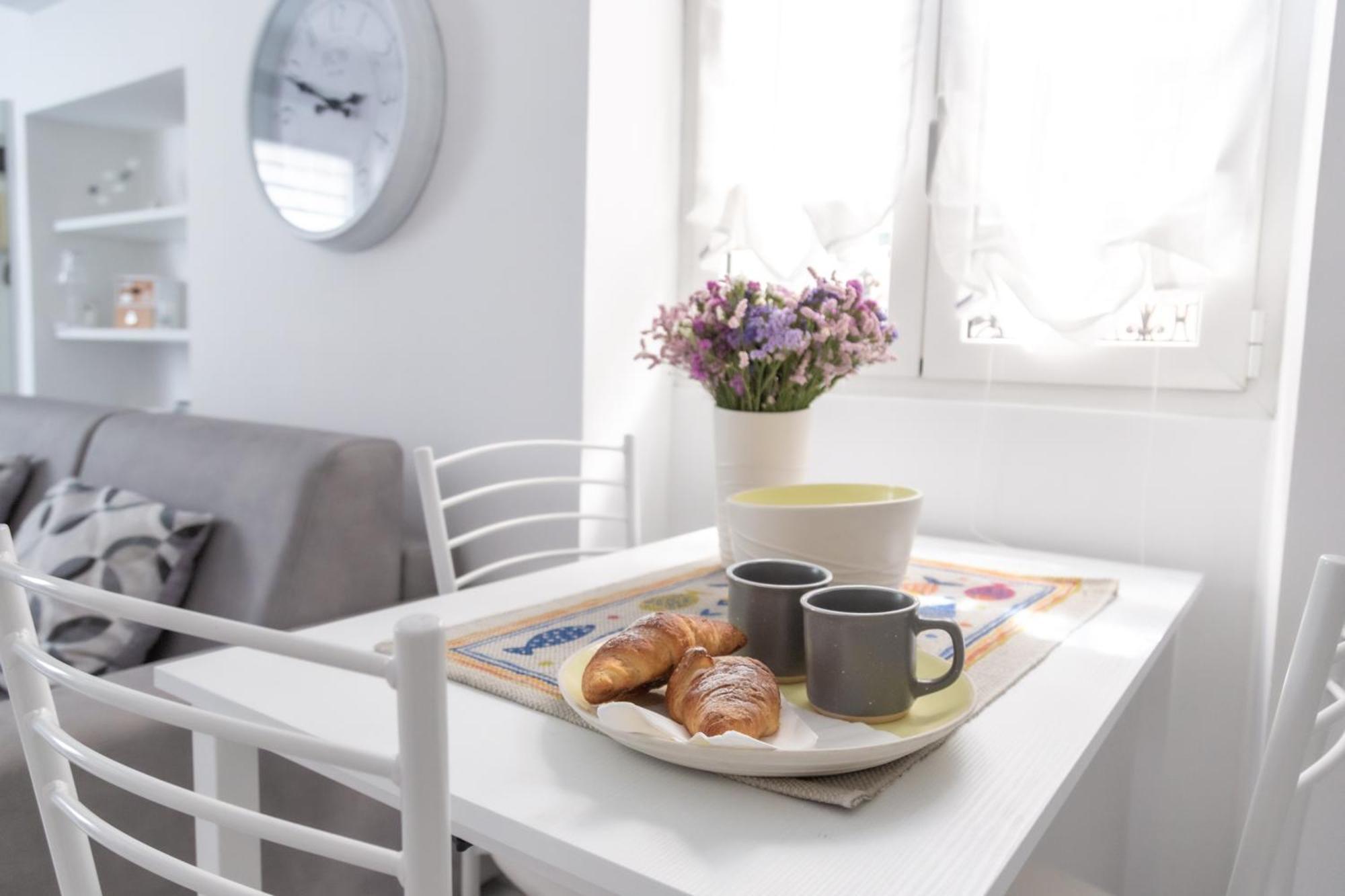 Casa vacanze Casa Liri -centrale, Moderna, 5min Spiaggia, Ariston-