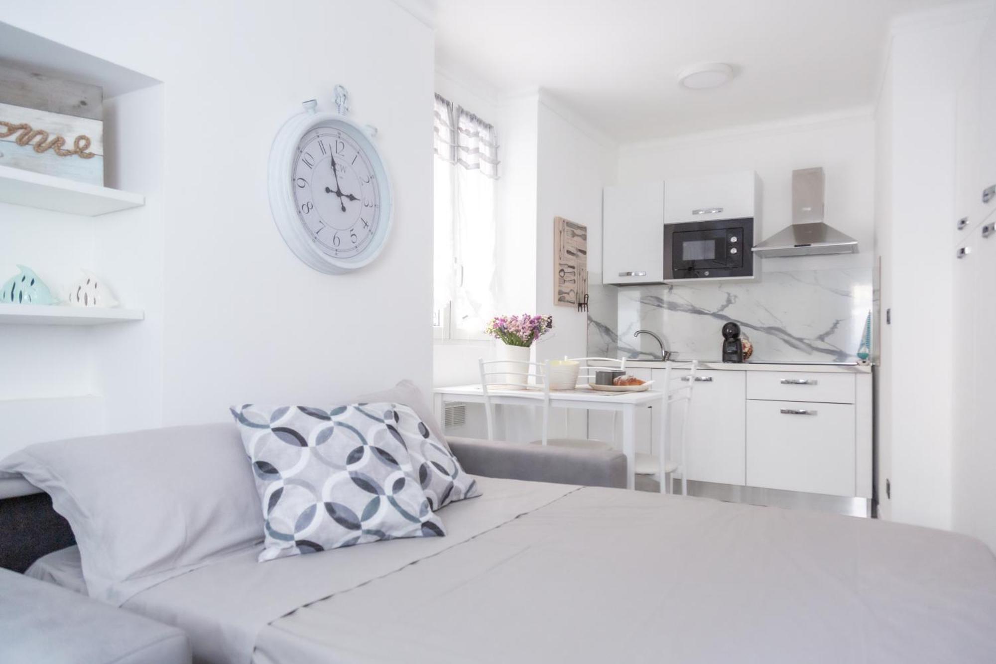 Casa Liri -centrale, Moderna, 5min Spiaggia, Ariston- Casa vacanze *