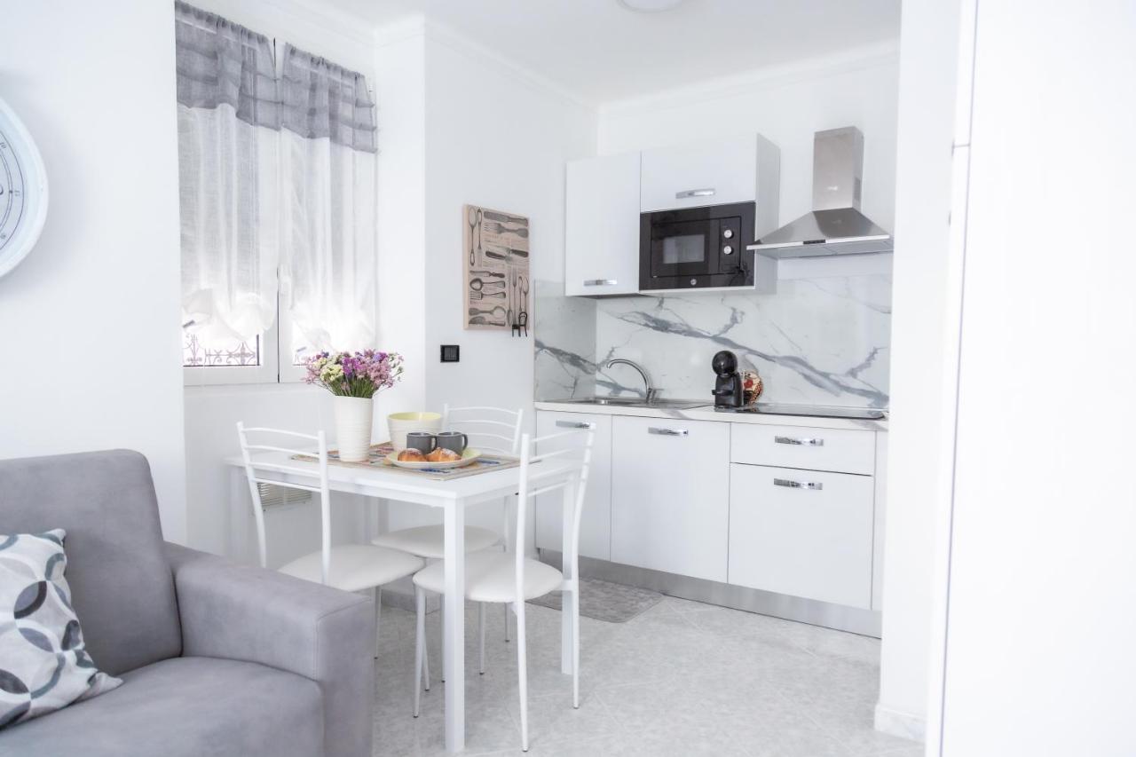 Casa Liri -centrale, Moderna, 5min Spiaggia, Ariston- * San Remo