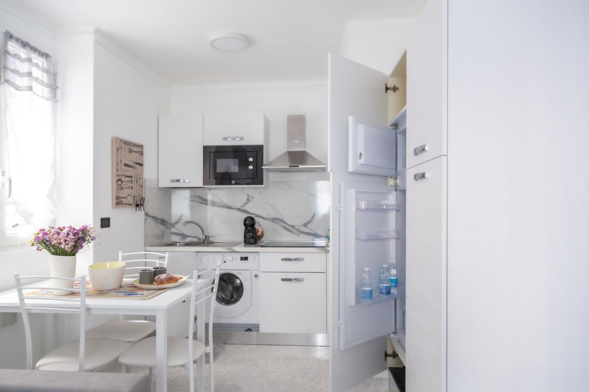 Vakantiehuis Casa Liri -centrale, Moderna, 5min Spiaggia, Ariston-
