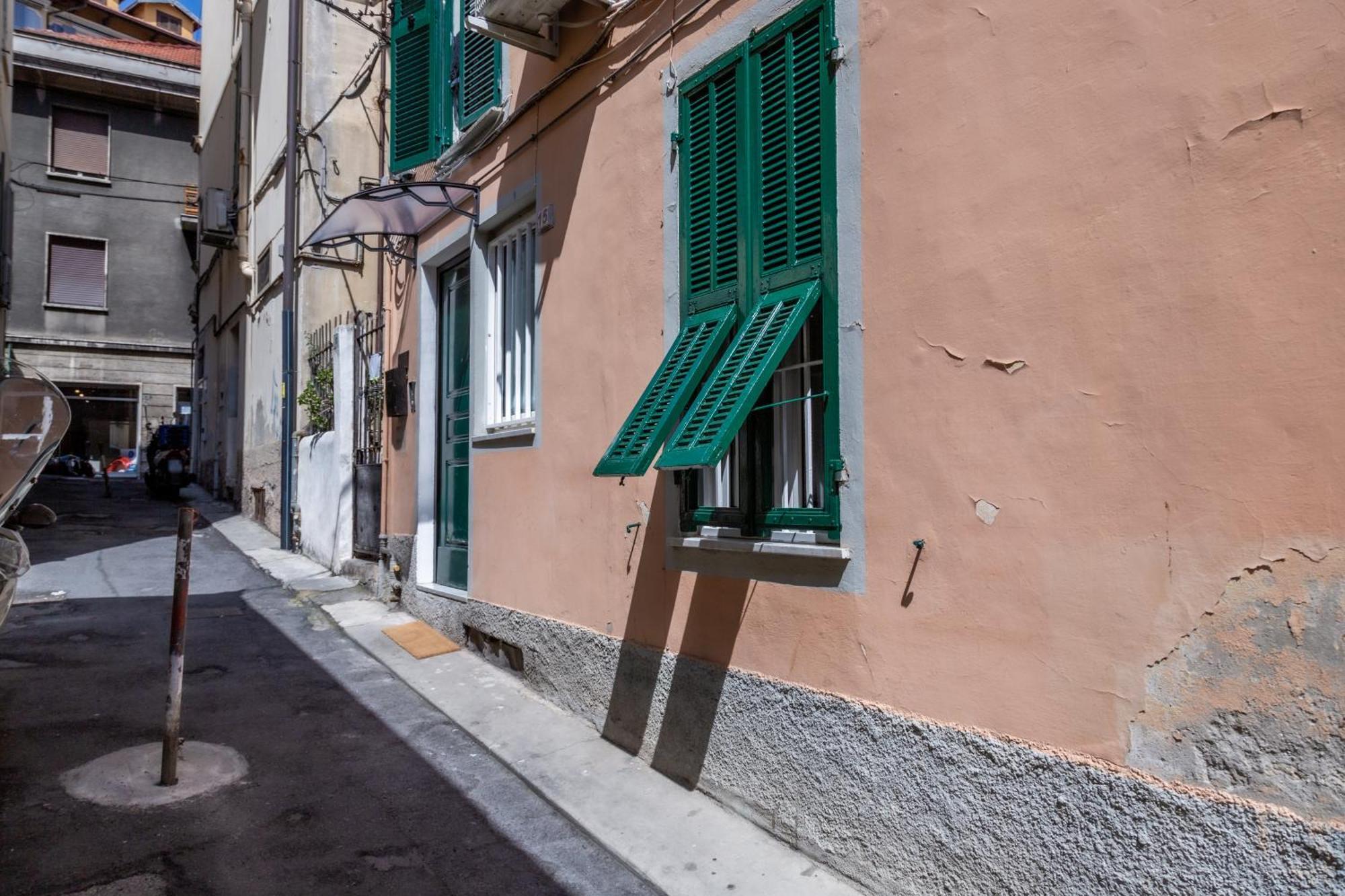Casa Liri -centrale, Moderna, 5min Spiaggia, Ariston- *