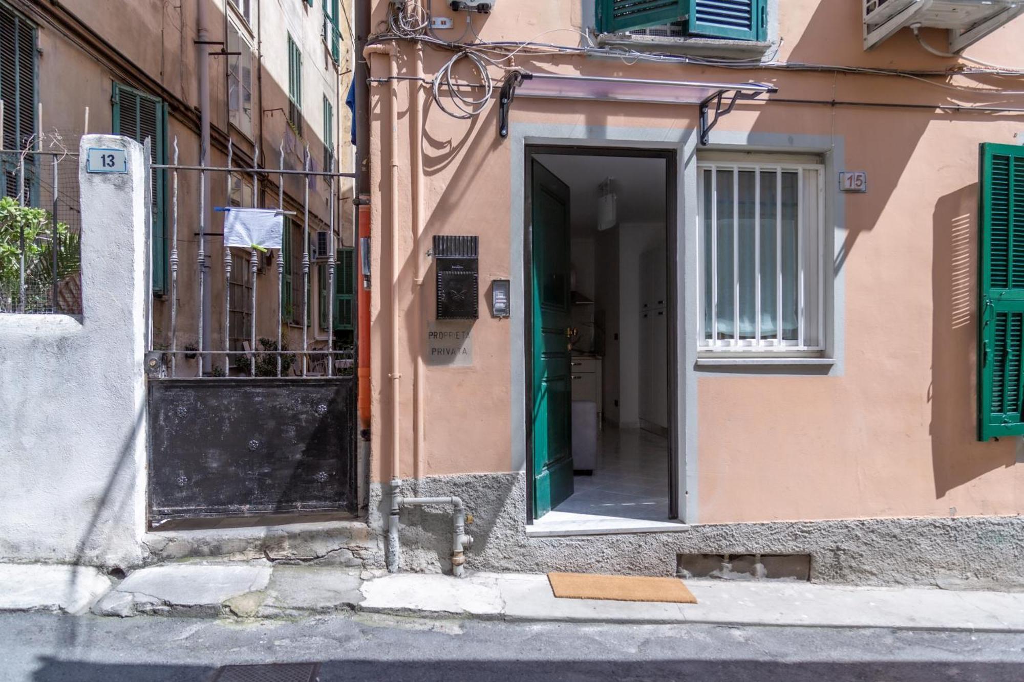 Casa Liri -centrale, Moderna, 5min Spiaggia, Ariston- San Remo