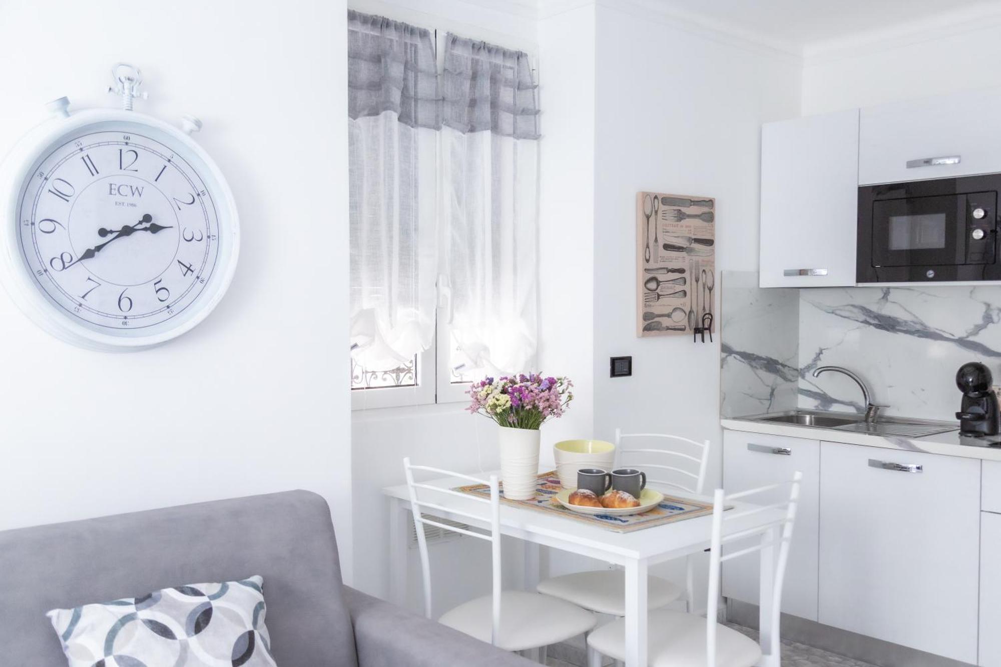Vakantiehuis Casa Liri -centrale, Moderna, 5min Spiaggia, Ariston- *
